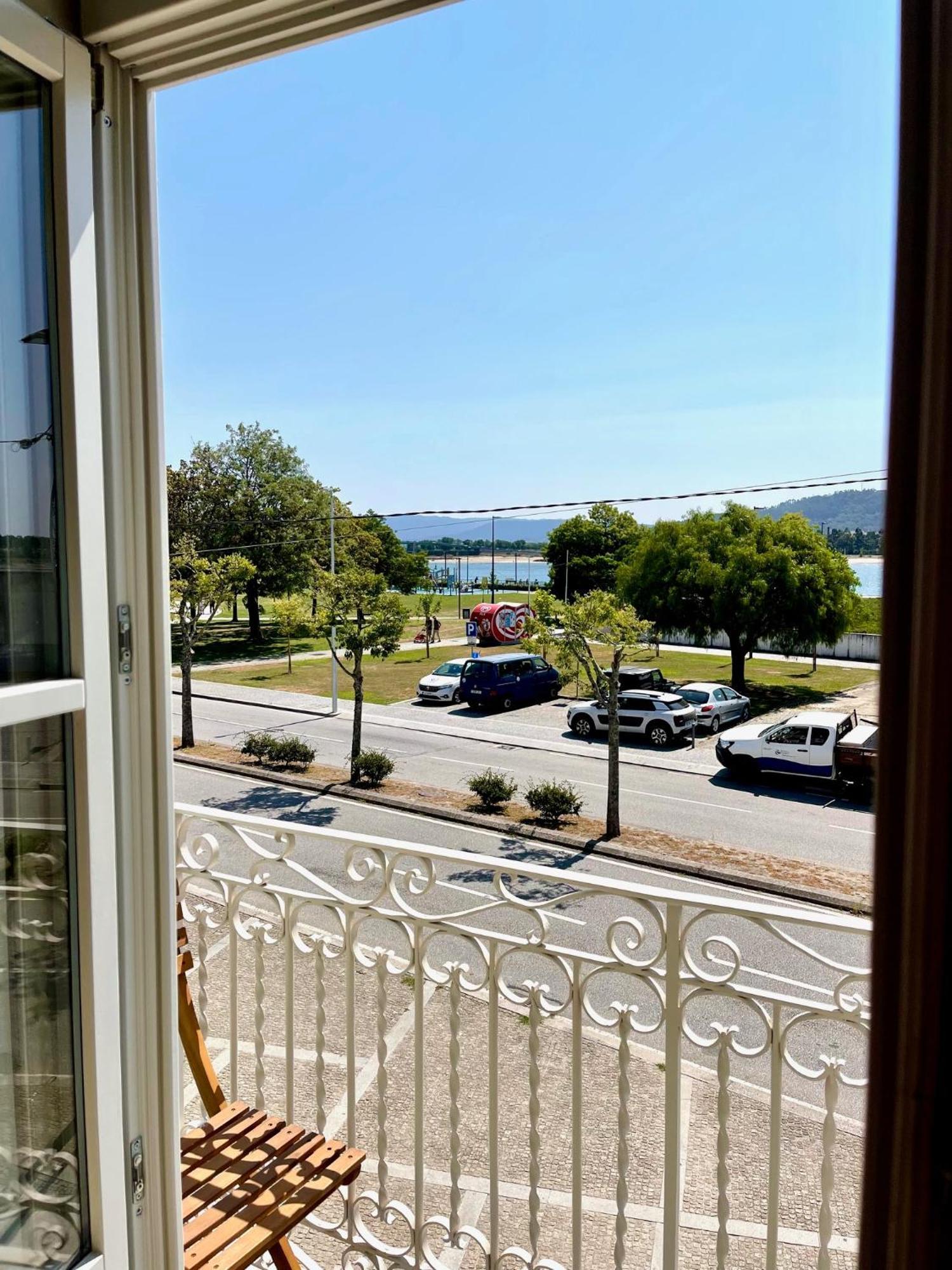 Gigantones Guesthouse Viana do Castelo Bagian luar foto